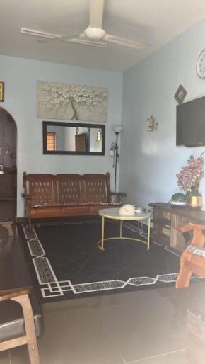 Sarah homestay
